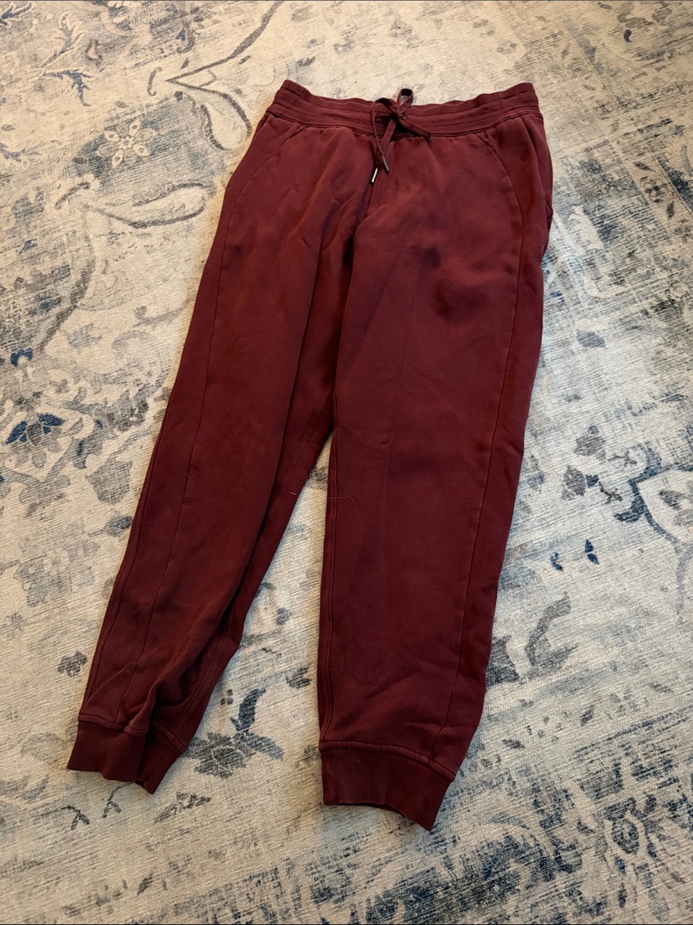lululemon athletica womens Burgundy Jogger Sweatpants